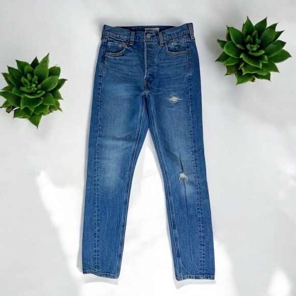 Levi’s Altered 501 Skinny Jeans in Moody Blues - Picture 4 of 12